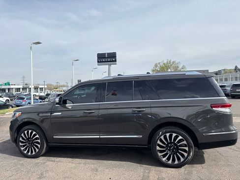 Used 2024 Lincoln Navigator L Black Label image 4