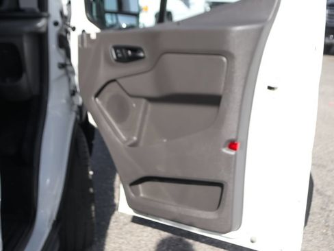 Used 2020 Ford Transit 250 Low Roof RWD image 39