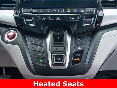 Used 2018 Honda Odyssey Touring image 7