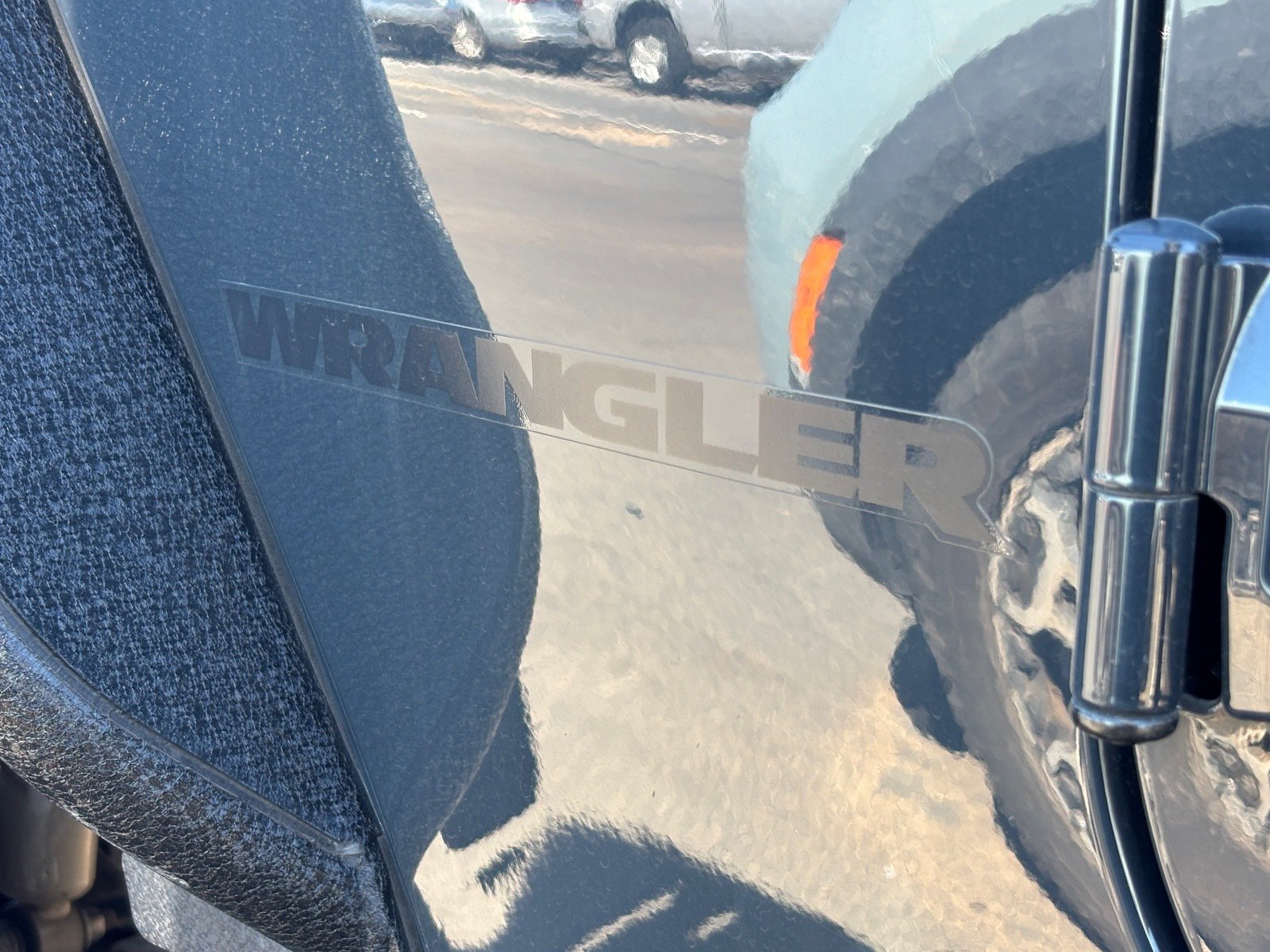 Used 2017 Jeep Wrangler Sport AWD/4WD image 9