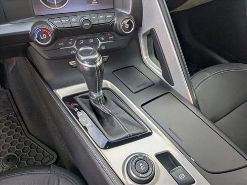 Used 2017 Chevrolet Corvette Z06 RWD image 11