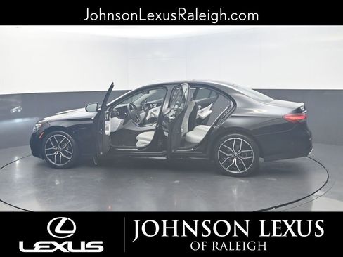 Used 2022 Mercedes-Benz E 350 4MATIC Sedan image 28