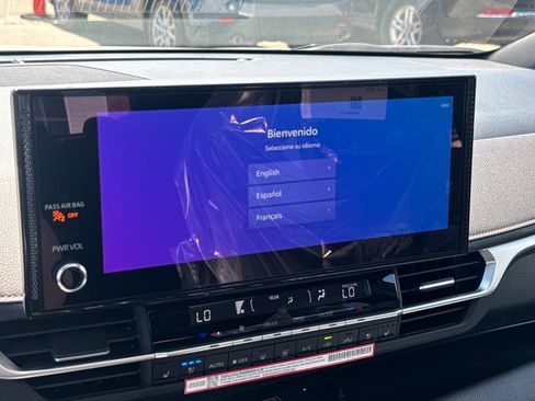 New 2026 Toyota Sienna Platinum AWD/4WD image 24