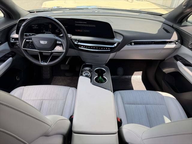 Used 2023 Cadillac Lyriq 2WD image 17