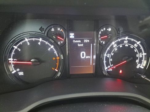 Used 2023 Toyota 4Runner SR5 Premium AWD/4WD image 31
