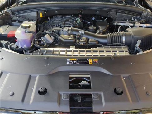 New 2025 Jeep Grand Cherokee Limited w/ Luxury Tech Group II image 17