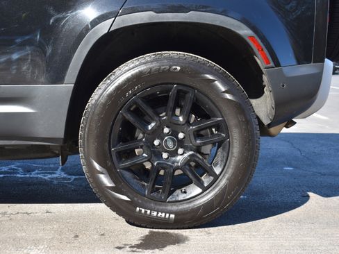 Used 2025 Land Rover Defender 110 S AWD/4WD image 40