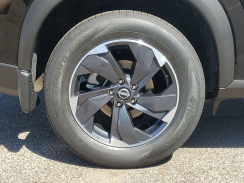 New 2026 Nissan Rogue SV image 5