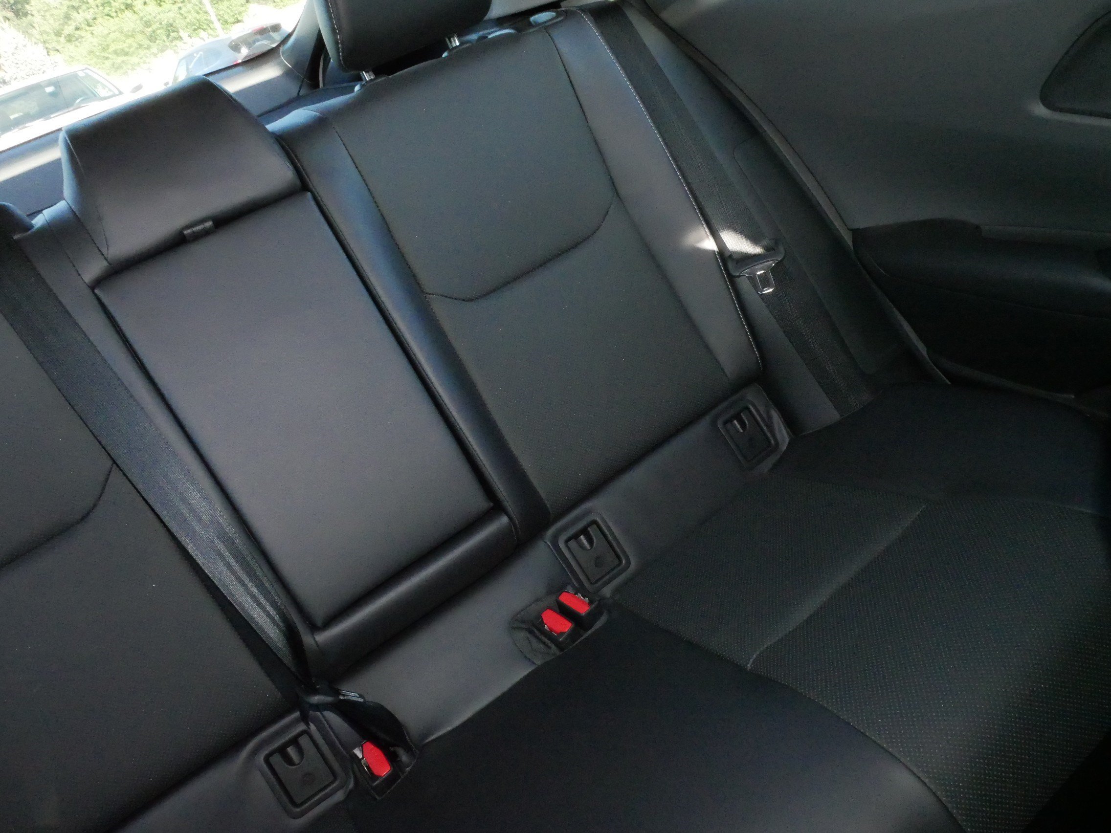 Used 2024 Toyota Prius XLE AWD/4WD image 14