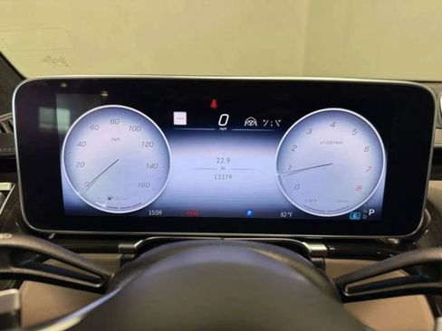 Used 2023 Mercedes-Benz S 580 4MATIC Sedan image 15