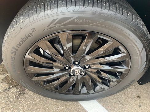 Certified 2025 Hyundai Palisade Calligraphy AWD/4WD image 42