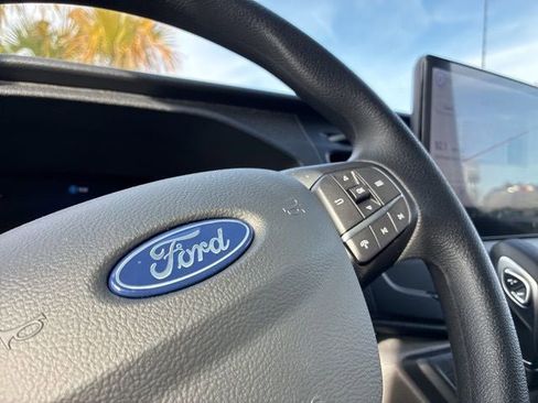 New 2026 Ford Transit 250 148 Medium Roof w/ Load Area Protection Package image 27