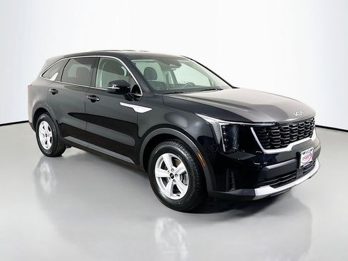 Certified 2024 Kia Sorento LX FWD image 13