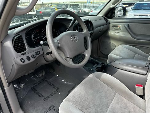 Used 2005 Toyota Sequoia SR5 image 15