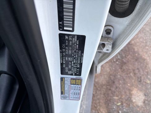 Used 2025 Kia K4 FWD image 28