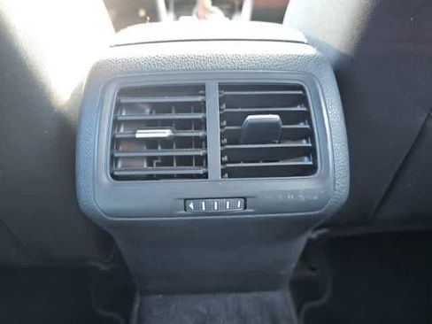 Used 2020 Volkswagen GTI S image 21