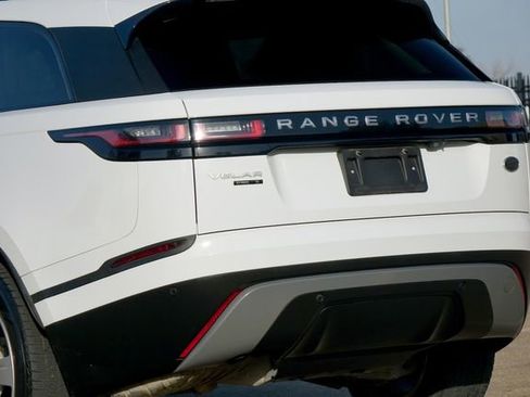 Used 2019 Land Rover Range Rover Velar S image 20