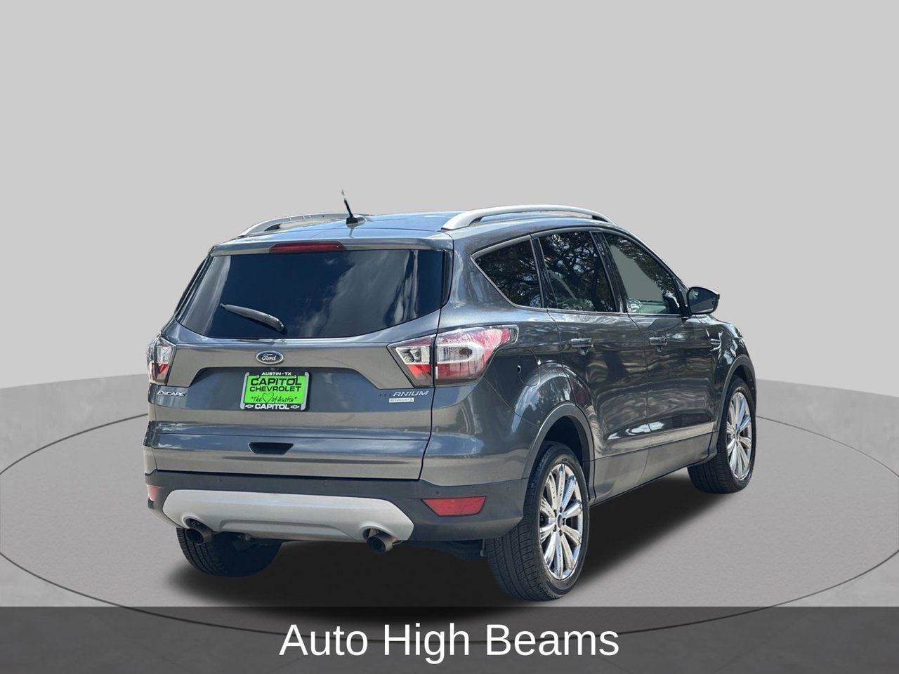 Used 2017 Ford Escape Titanium w/ Equipment Group 301A FWD image 5