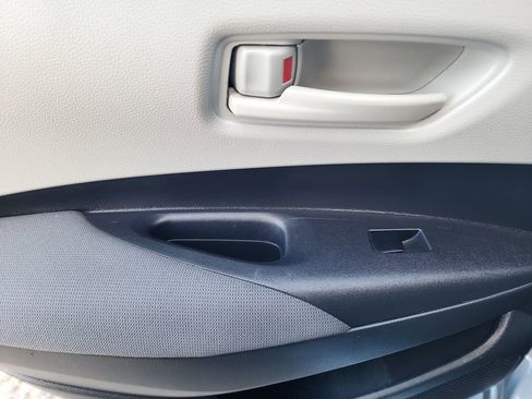 Used 2024 Toyota Corolla LE image 36