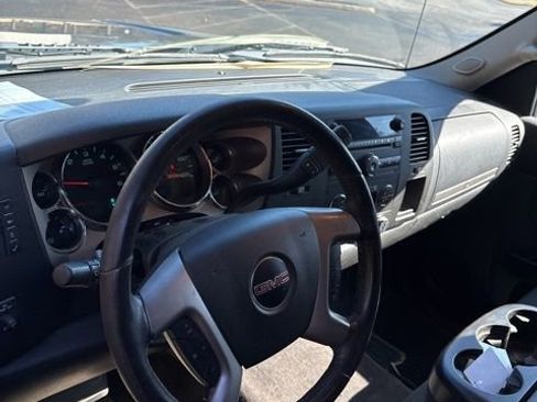 Used 2013 GMC Sierra 1500 SLE w/ Power Tech Package image 34