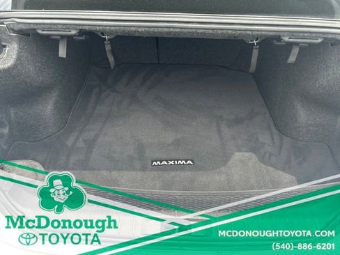 Used 2023 Nissan Maxima SV w/ Floor Mat Group FWD image 7