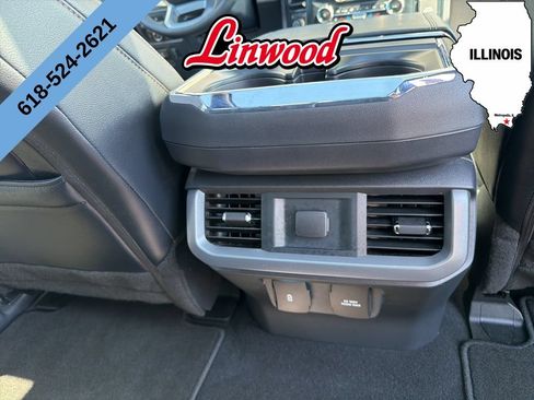Used 2025 Ford F150 Lariat w/ Equipment Group 501A Mid AWD/4WD image 11