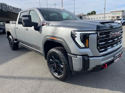New 2026 GMC Sierra 2500 AT4 w/ Technology Package image 3