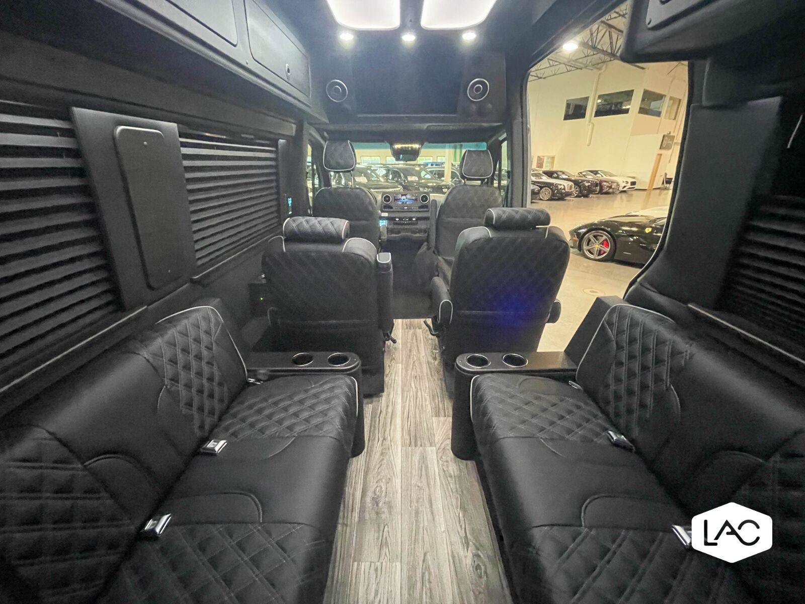 Used 2023 Mercedes-Benz Sprinter 2500 image 16