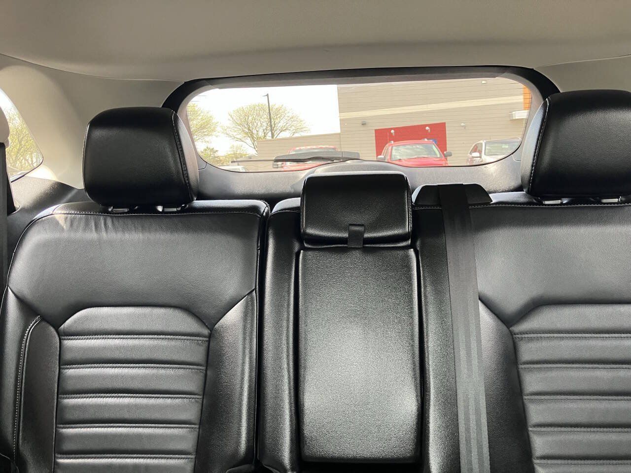 Used 2016 Ford Edge SEL w/ Equipment Group 201A AWD/4WD image 16
