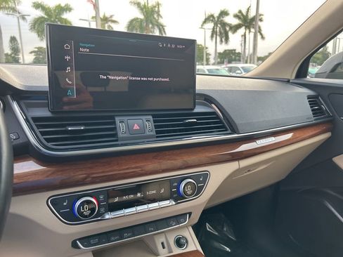 Used 2022 Audi Q5 2.0T Premium Plus image 13