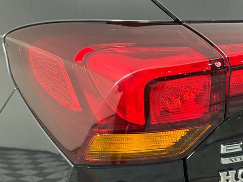 Used 2021 Buick Encore GX Essence w/ Advanced Technology Package image 35