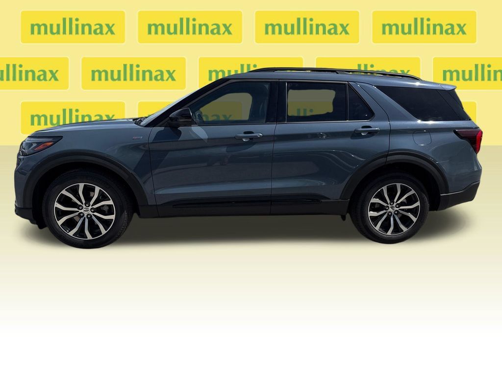 New 2026 Ford Explorer ST-Line w/ Premium Package RWD image 2
