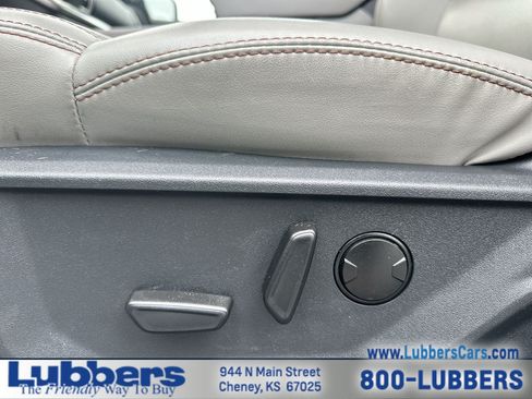 Used 2025 Ford Expedition Max Active RWD image 12