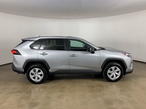 Used 2024 Toyota RAV4 LE image 7