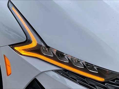 Used 2023 Kia K5 GT-Line image 25