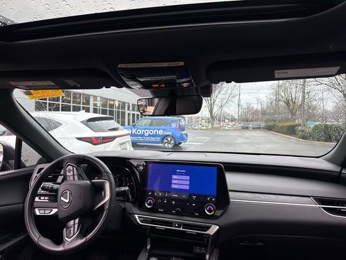 Used 2024 Lexus RX 350 Premium w/ Accessory Package (Z1) image 8