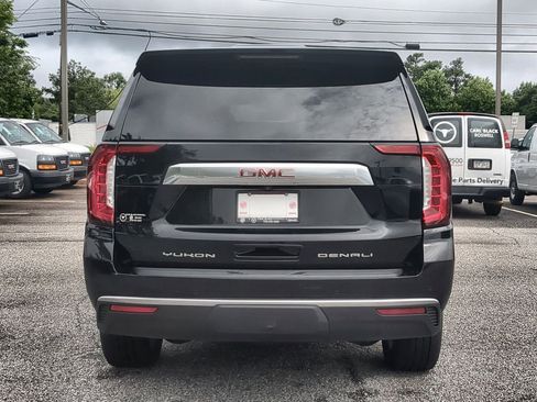 Used 2023 GMC Yukon Denali AWD/4WD image 7