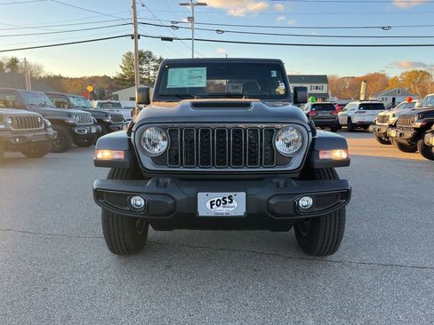 New 2026 Jeep Gladiator Sport image 2