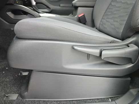 New 2026 Nissan Frontier S image 27