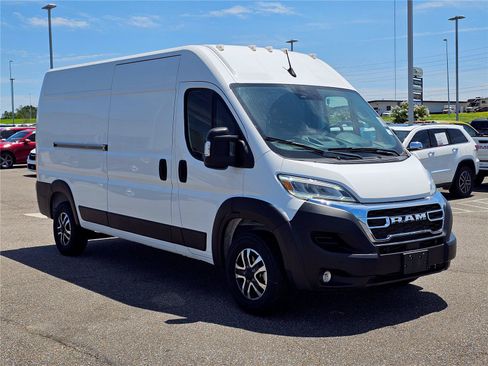 New 2025 RAM ProMaster 3500 w/ Quick Order Package 22H SLT+ FWD image 5