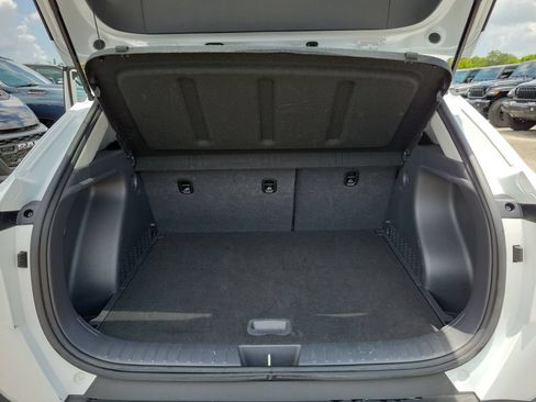 Used 2025 Hyundai Kona SEL FWD image 7