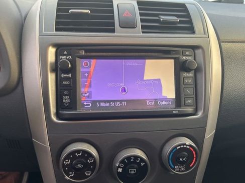 Used 2012 Toyota Corolla S image 16