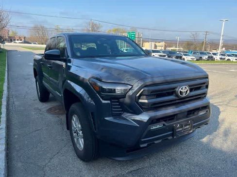 Certified 2025 Toyota Tacoma SR5 w/ SR5 Upgrade Package image 3