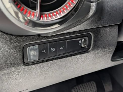 Used 2024 Chevrolet Equinox EV RS AWD/4WD image 18