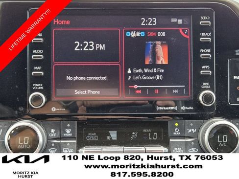 Used 2022 Toyota Highlander XLE FWD image 5