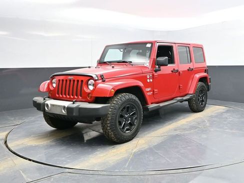 Used 2011 Jeep Wrangler Unlimited Sahara w/ Dual Top Group image 4