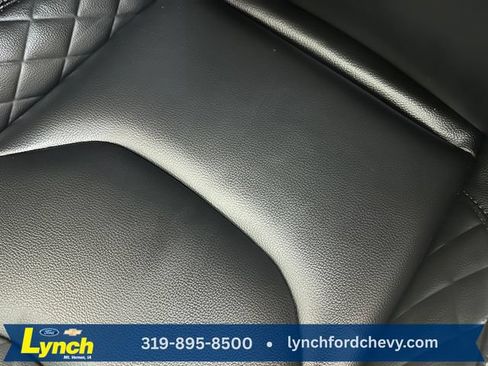 Used 2024 Ford Edge Titanium AWD/4WD image 8