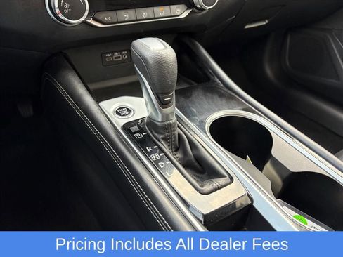 Used 2023 Nissan Altima 2.5 SV FWD image 25