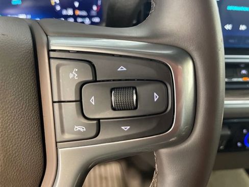 Used 2026 Chevrolet Silverado 1500 LT AWD/4WD image 9