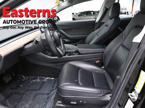 Used 2018 Tesla Model 3 Long Range image 14